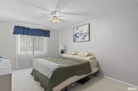 Bedroom - 2650 Cooper Ave, Springfield, IL 62702 photo 4 of 6