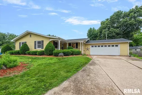 124 Nottingham Rd, Springfield, IL 62704