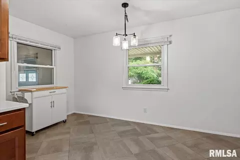 Other - 124 Nottingham Rd, Springfield, IL 62704 photo 3 of 11