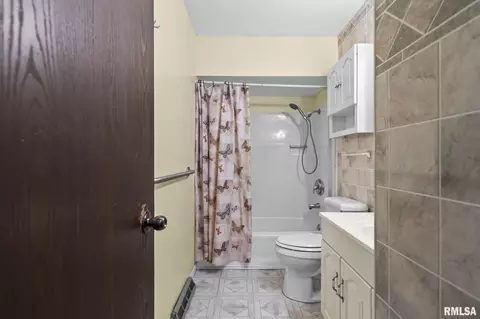 3025 E Griffiths Ave, Springfield, IL 62702 photo 19