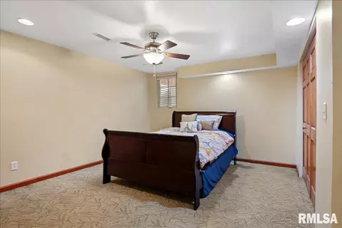 Bedroom - 2517 Dickens Dr, Springfield, IL 62711 photo 8 of 9
