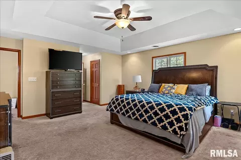 Bedroom - 2517 Dickens Dr, Springfield, IL 62711 photo 2 of 9
