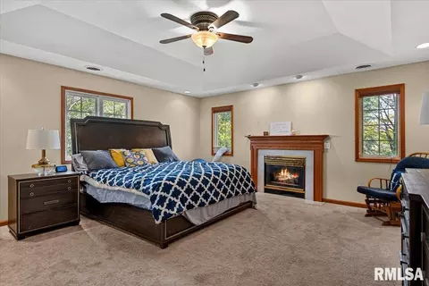 Bedroom - 2517 Dickens Dr, Springfield, IL 62711 photo 1 of 9