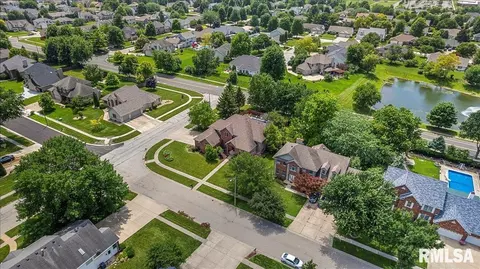 View/Area - 2517 Dickens Dr, Springfield, IL 62711 photo 3 of 6