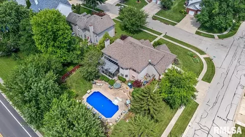 View/Area - 2517 Dickens Dr, Springfield, IL 62711 photo 2 of 6