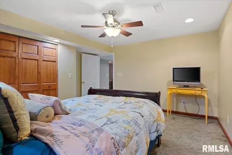 Bedroom - 2517 Dickens Dr, Springfield, IL 62711 photo 9 of 9