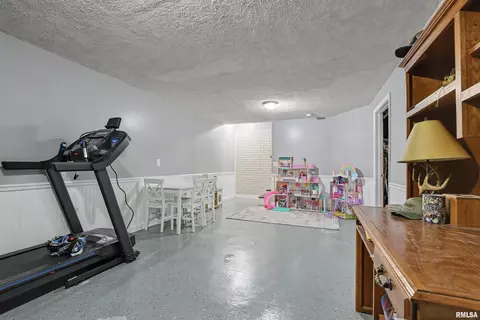 Other - 416 S Maple Ave, Minier, IL 61759 photo 4 of 10
