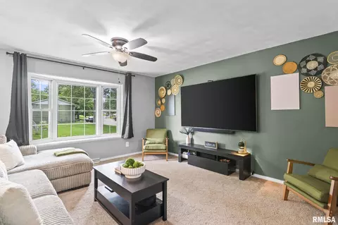 Living - 2 Groton Dr, Springfield, IL 62702 photo 4 of 4