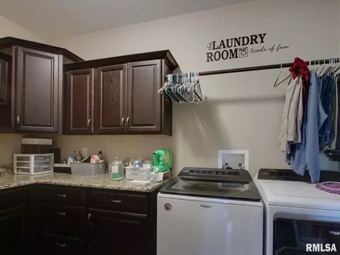 Other - 507 E High St, Mendon, IL 62351 photo 3 of 4