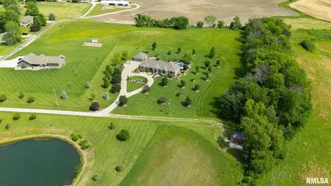 View/Area - 507 E High St, Mendon, IL 62351 photo 5 of 5