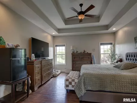Bedroom - 507 E High St, Mendon, IL 62351 photo 2 of 6