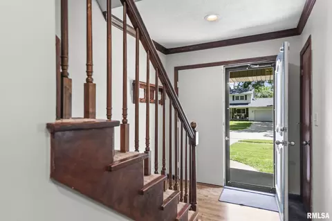 Entry Way - 155 Exmore Dr, Springfield, IL 62704 photo 2 of 3
