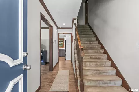 Entry Way - 155 Exmore Dr, Springfield, IL 62704 photo 1 of 3