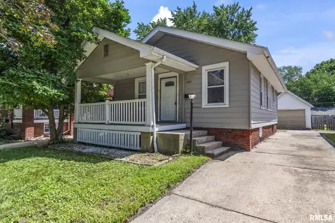 Exterior - 1904 S College St, Springfield, IL 62704 photo 5 of 5