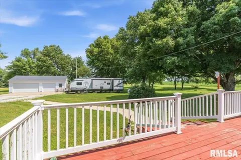17124 Engle St, Athens, IL 62613 photo 35