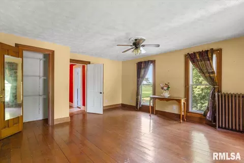 17124 Engle St, Athens, IL 62613 photo 32