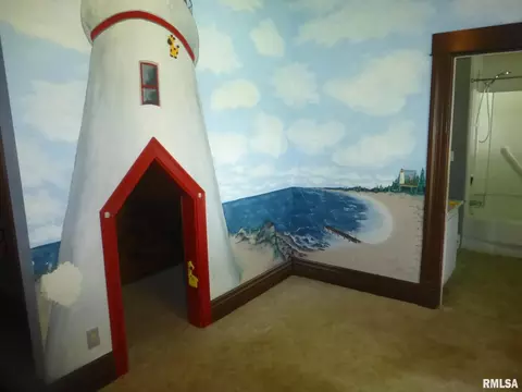 Bedroom - 121 E Fortune St, Virden, IL 62690 photo 3 of 8