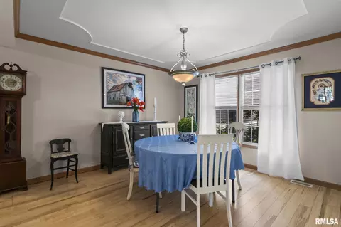 Dining - 3549 Benbrook Dr, Springfield, IL 62711 photo 1 of 5