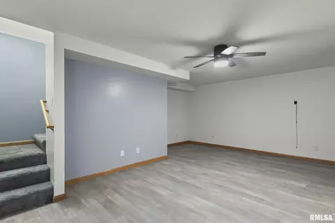 Living - 3549 Benbrook Dr, Springfield, IL 62711 photo 1 of 1