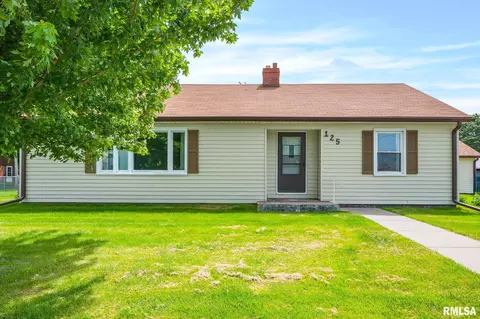 125 S Sunny Ln, Monmouth, IL 61462