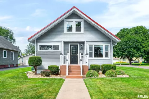 1320 N Academy St, Galesburg, IL 61401