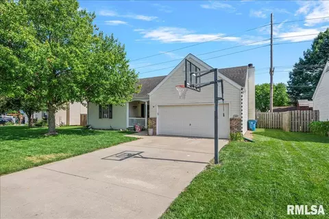 3824 Viking Blvd, Springfield, IL 62712 photo 2