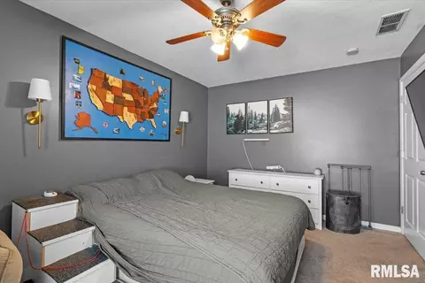 Bedroom - 2919 Meadowbrook Rd, Springfield, IL 62711 photo 3 of 3