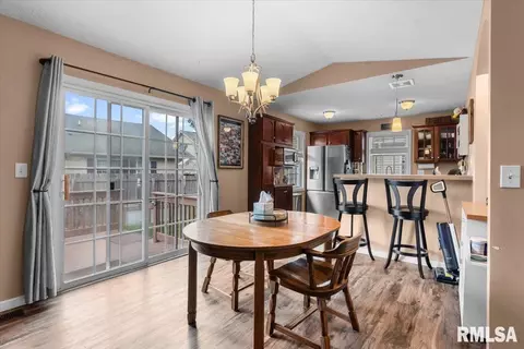 Other - 2919 Meadowbrook Rd, Springfield, IL 62711 photo 3 of 11