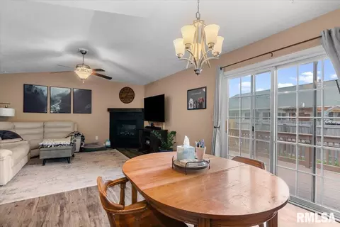 Other - 2919 Meadowbrook Rd, Springfield, IL 62711 photo 6 of 11