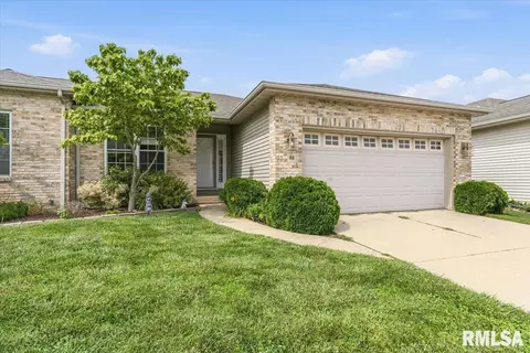 Exterior - 2919 Meadowbrook Rd, Springfield, IL 62711 photo 2 of 6