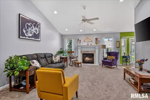 Other - 3904 Huxley Dr, Springfield, IL 62711 photo 5 of 17