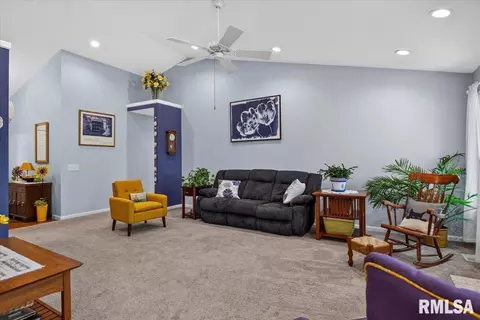 Living - 3904 Huxley Dr, Springfield, IL 62711 photo 2 of 2