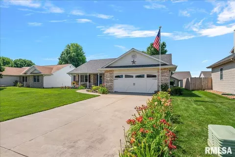 Other - 3904 Huxley Dr, Springfield, IL 62711 photo 2 of 17