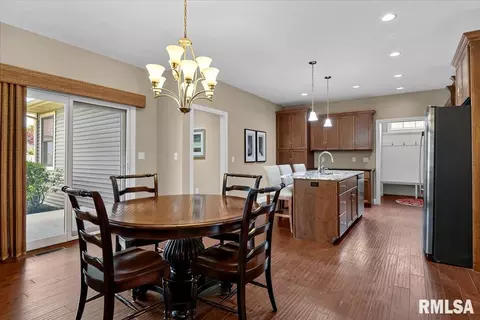 Dining - 3957 Waterstone Way, Springfield, IL 62711 photo 2 of 4
