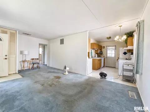 Living - 1904 Black Ave, Springfield, IL 62702 photo 1 of 2