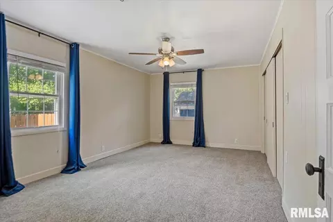Bedroom - 517 S Feldkamp Ave, Springfield, IL 62704 photo 1 of 5