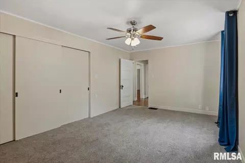 Bedroom - 517 S Feldkamp Ave, Springfield, IL 62704 photo 3 of 5