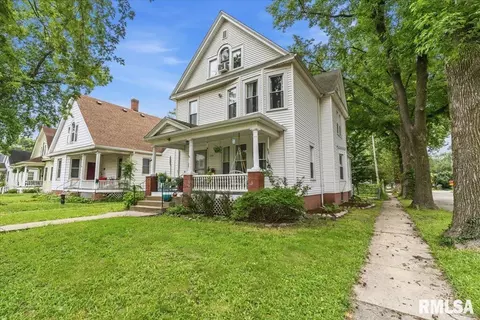 Exterior - 450 W Chenery St, Springfield, IL 62704 photo 2 of 4