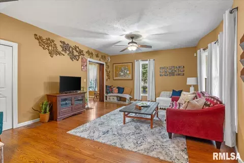 Other - 450 W Chenery St, Springfield, IL 62704 photo 1 of 9