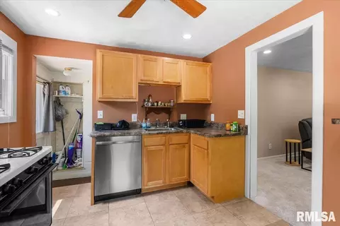 Other - 3515 Sherman St, Springfield, IL 62703 photo 4 of 7