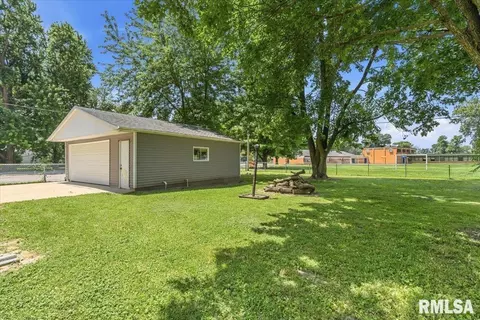 Exterior - 3515 Sherman St, Springfield, IL 62703 photo 5 of 6
