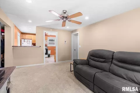 Entry Way - 3515 Sherman St, Springfield, IL 62703 photo 1 of 6