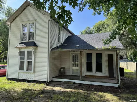 335 E Market St, Havana, IL 62644