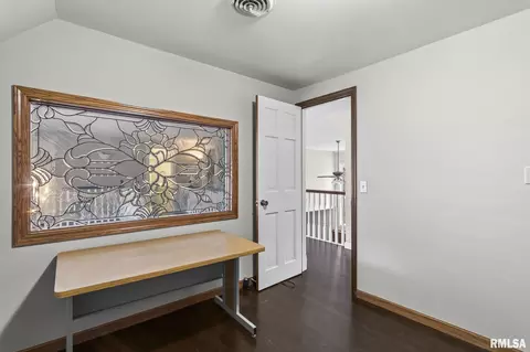 Entry Way - 5 Woods End Ln, Springfield, IL 62711 photo 6 of 6