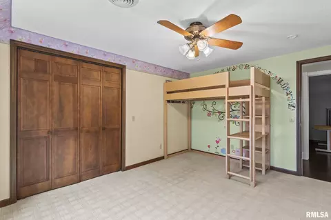 Bedroom - 5 Woods End Ln, Springfield, IL 62711 photo 9 of 10