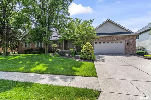 Exterior - 4509 Blackwolf Rd, Springfield, IL 62711 photo 3 of 9