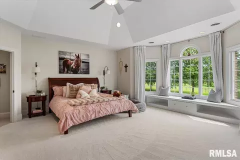 Bedroom - 3404 Embassy Rd, Springfield, IL 62711 photo 10 of 12
