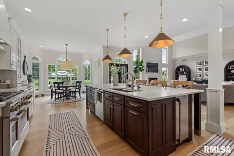 Kitchen - 3404 Embassy Rd, Springfield, IL 62711 photo 4 of 4