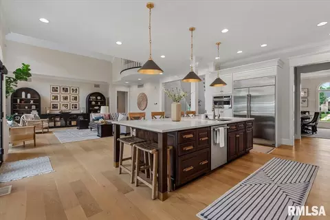 Kitchen - 3404 Embassy Rd, Springfield, IL 62711 photo 3 of 4