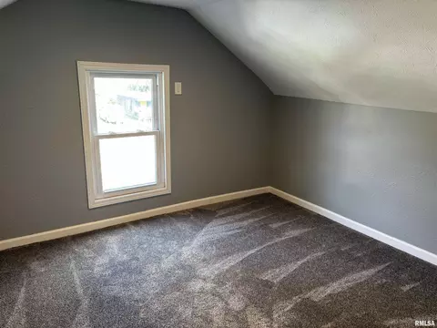 1441 N 28th St, Springfield, IL 62702 photo 9